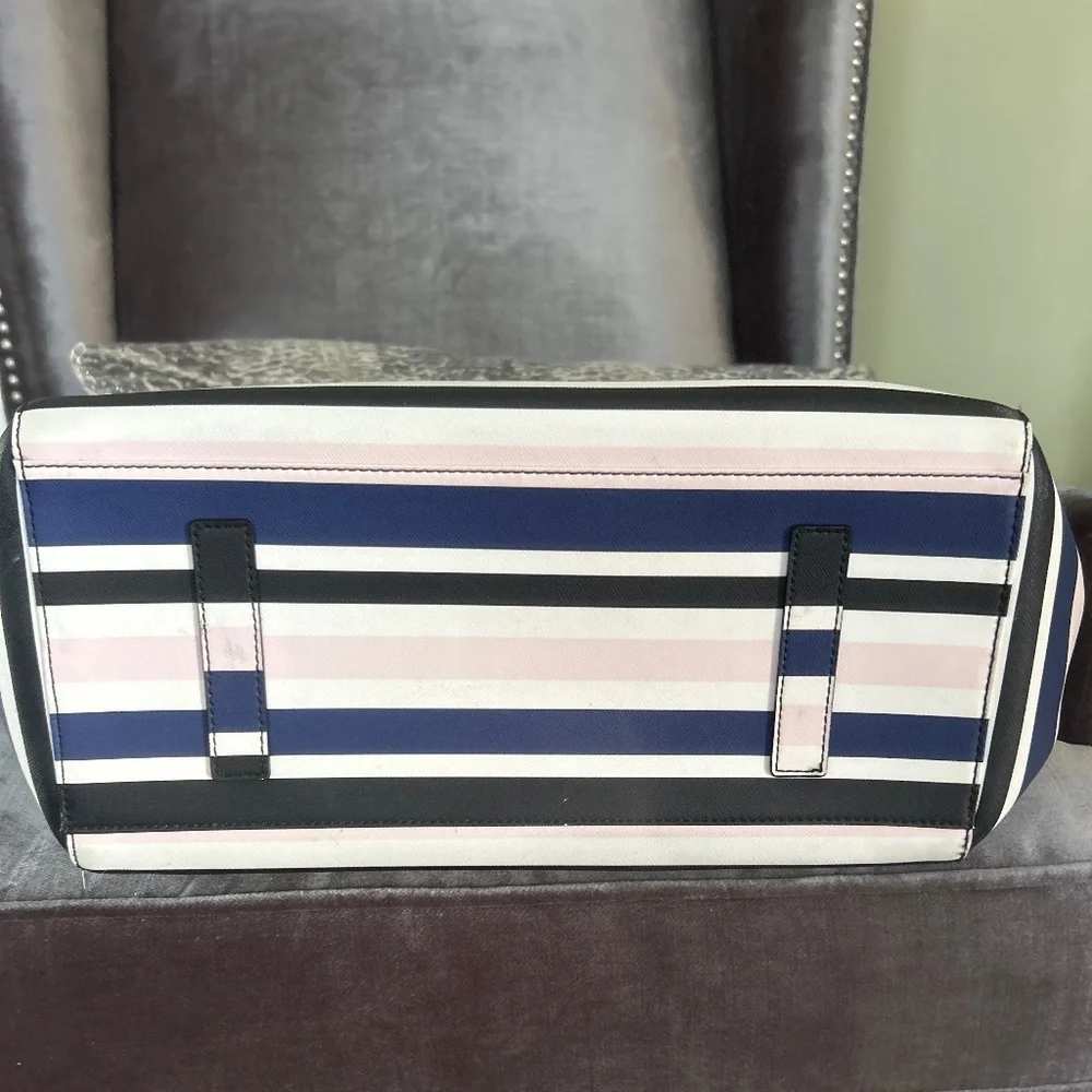Kate Spade Striped Kaylie Grove street Diaper Baby Bag/ Tote - Picture 3 of 8